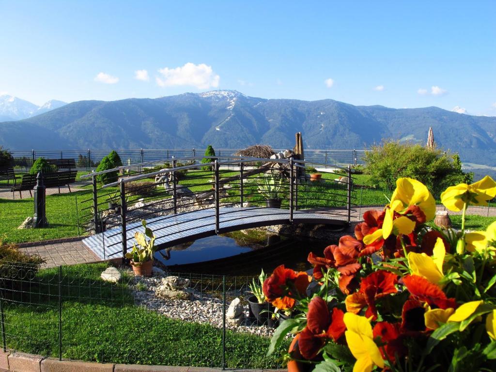 Hotel Amaten Brunico Exterior photo