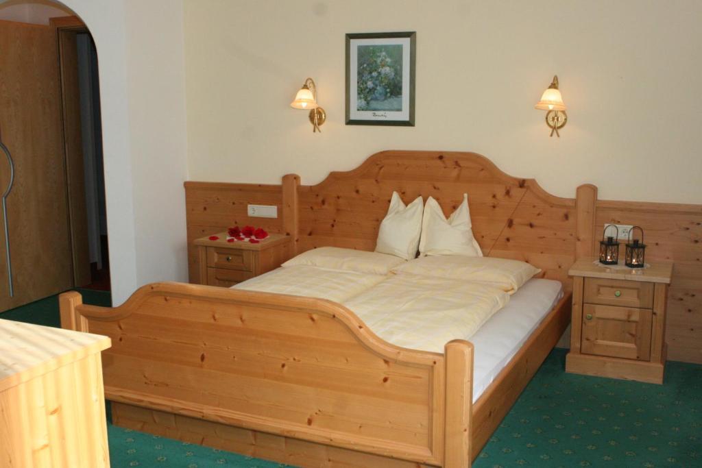 Hotel Amaten Brunico Room photo
